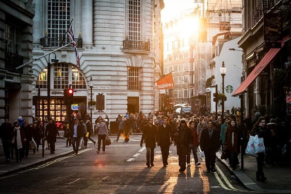 URBAN STUDIES AND SMART CITIES