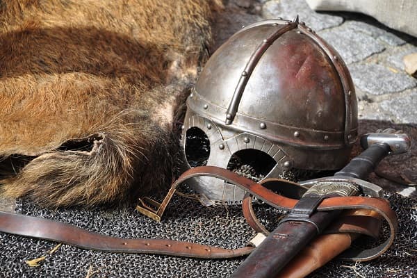 MEDIEVAL & RENAISSANCE STUDIES